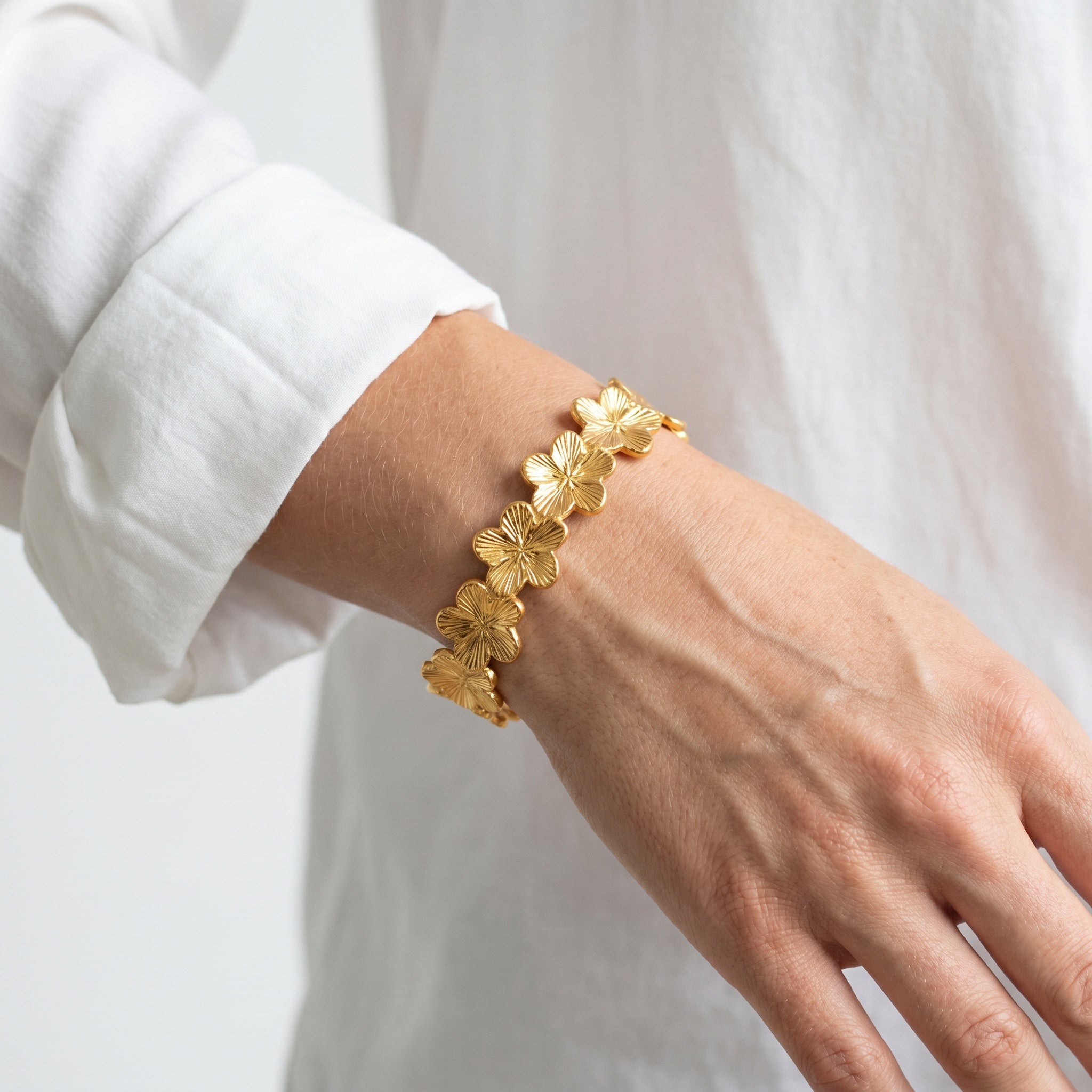 FLORA Bangle