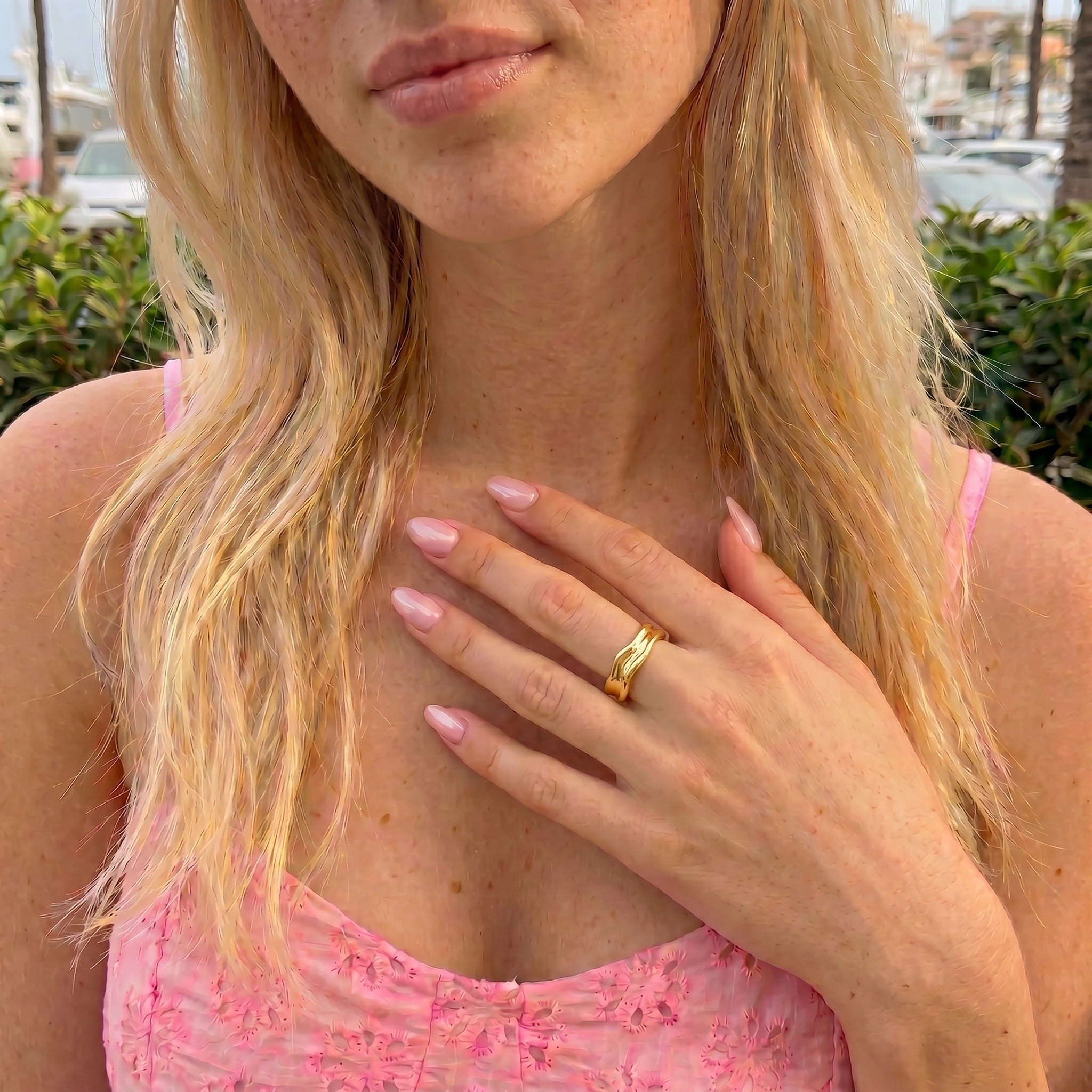 ELARA Ring