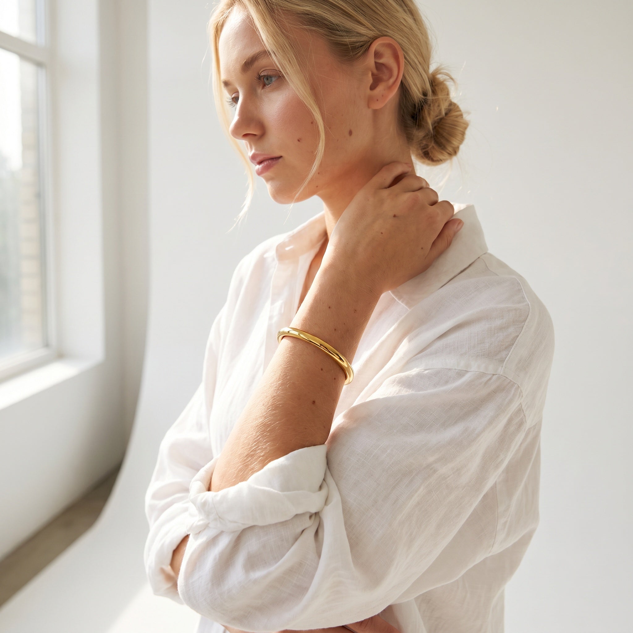 OLIVIA Bangle
